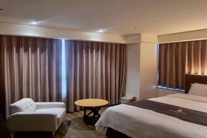 Interburgo Hotel Wonju Esterno foto