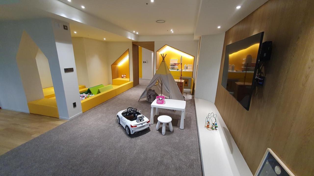Interburgo Hotel Wonju Esterno foto
